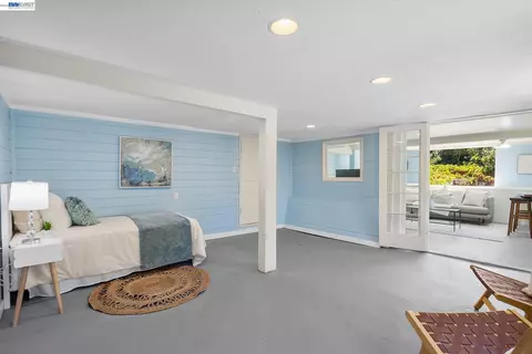 Bedroom - 2114 Marin Ave, Berkeley, CA 94707 photo 9 of 10