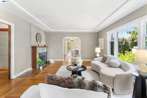 Living - 2114 Marin Ave, Berkeley, CA 94707 photo 4 of 5