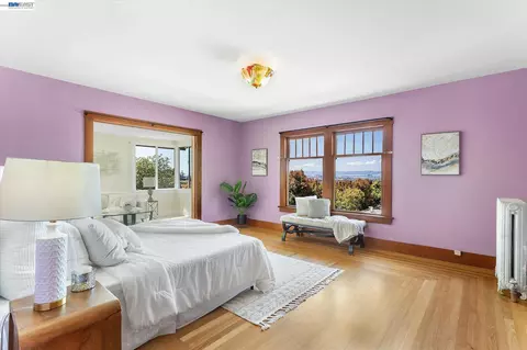 Bedroom - 2114 Marin Ave, Berkeley, CA 94707 photo 6 of 10