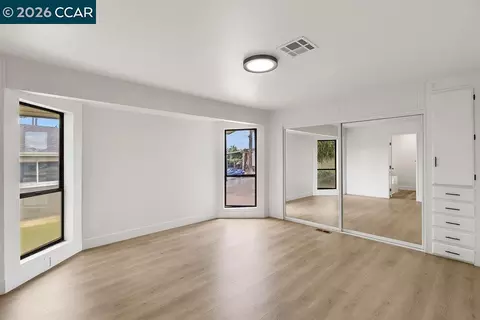 Bedroom - 193 Oxbow Marina Dr, Isleton, CA 95641 photo 2 of 3