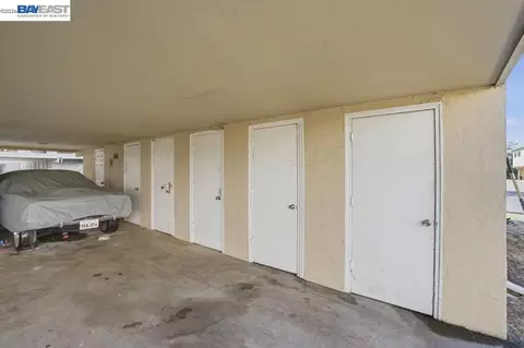 Exterior - 1486 Marclair Dr, Concord, CA 94521 photo 3 of 4