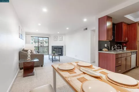 1315 A St #206, Hayward, CA 94541