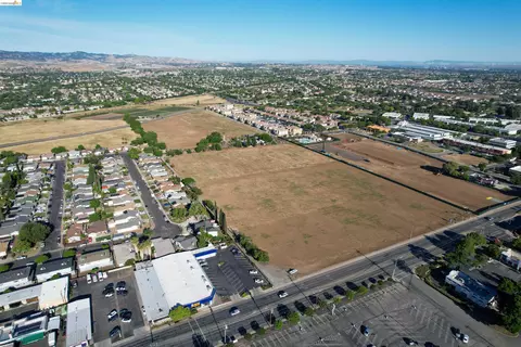 7865 Brentwood Blvd, Brentwood, CA 94513