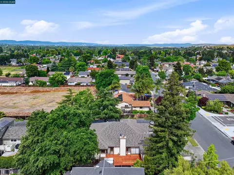 View/Area - 5370 Laurel, Concord, CA 94521 photo 5 of 6