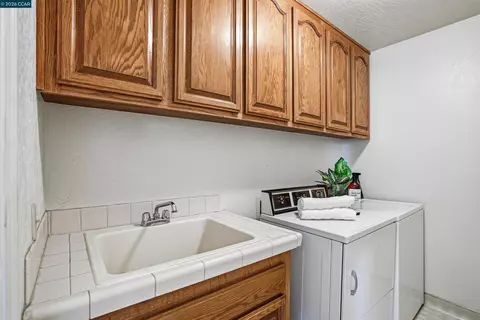 Other - 5370 Laurel, Concord, CA 94521 photo 3 of 6