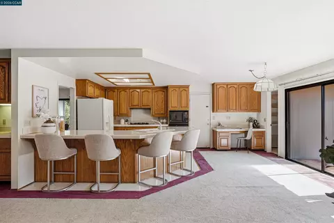 Kitchen - 5370 Laurel, Concord, CA 94521 photo 3 of 4
