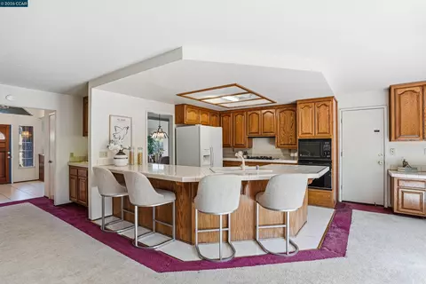 Kitchen - 5370 Laurel, Concord, CA 94521 photo 2 of 4