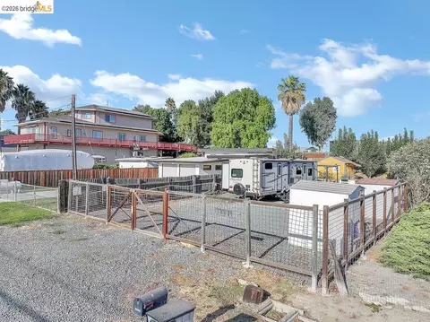 4960 Sandmound Blvd, Oakley, CA 94561 photo 3