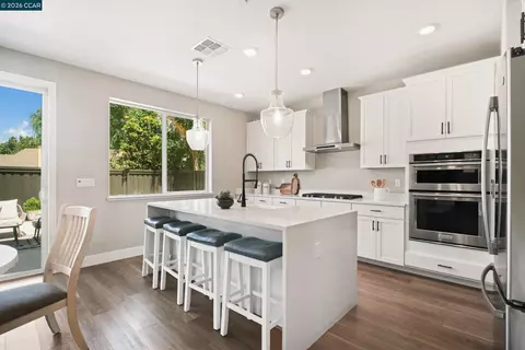 163 Canary Creek Way, Brentwood, CA 94513