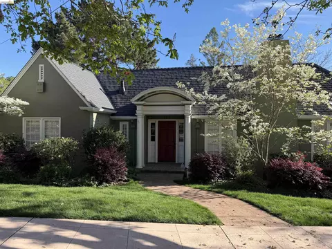 132 Caperton, Piedmont, CA 94611