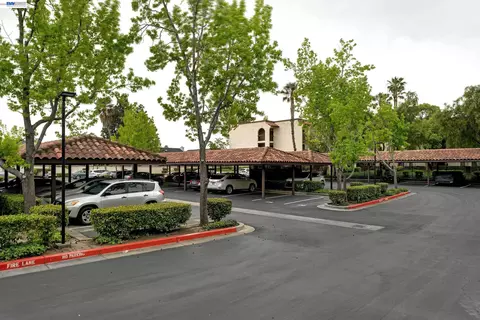 Exterior - 39931 Cedar #201, Newark, CA 94560 photo 13 of 17