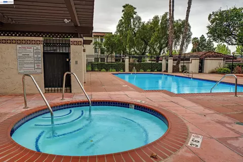Exterior - 39931 Cedar #201, Newark, CA 94560 photo 9 of 17