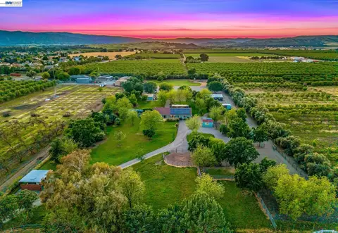 16546 County Road 87, Esparto, CA 95627