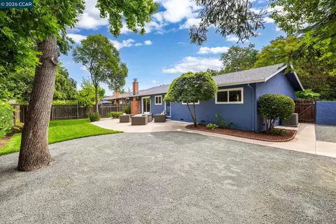 Exterior - 1881 Emerald St, Concord, CA 94518 photo 5 of 7