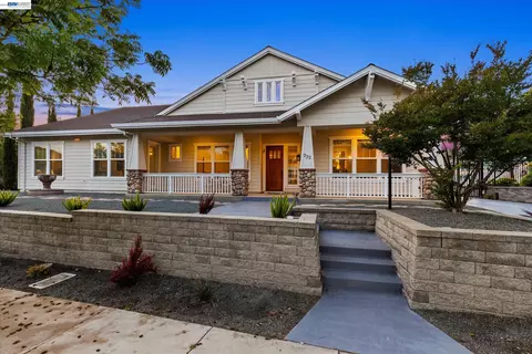 932 Hansen Rd, Livermore, CA 94550