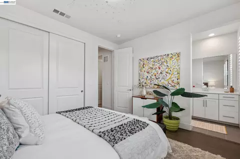 Bedroom - 1815 Balsa St, Alameda, CA 94501 photo 7 of 10