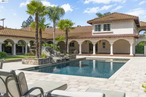 4224 Greenville Rd, Livermore, CA 94550