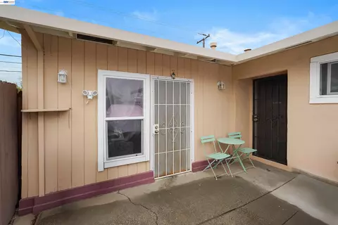 Exterior - 1712 Utah St, Fairfield, CA 94533 photo 4 of 13
