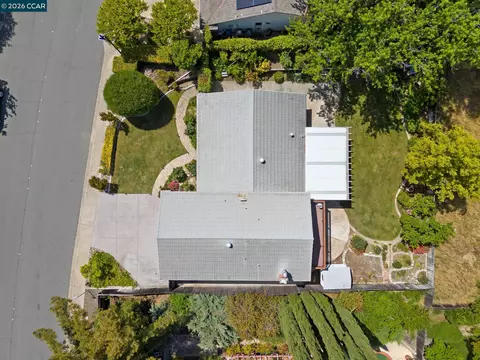 View/Area - 55 Regency Dr, Clayton, CA 94517 photo 1 of 5