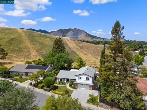View/Area - 55 Regency Dr, Clayton, CA 94517 photo 5 of 5