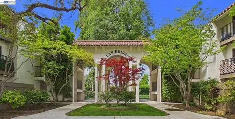 1750 Halford Ave #211, Santa Clara, CA 95051