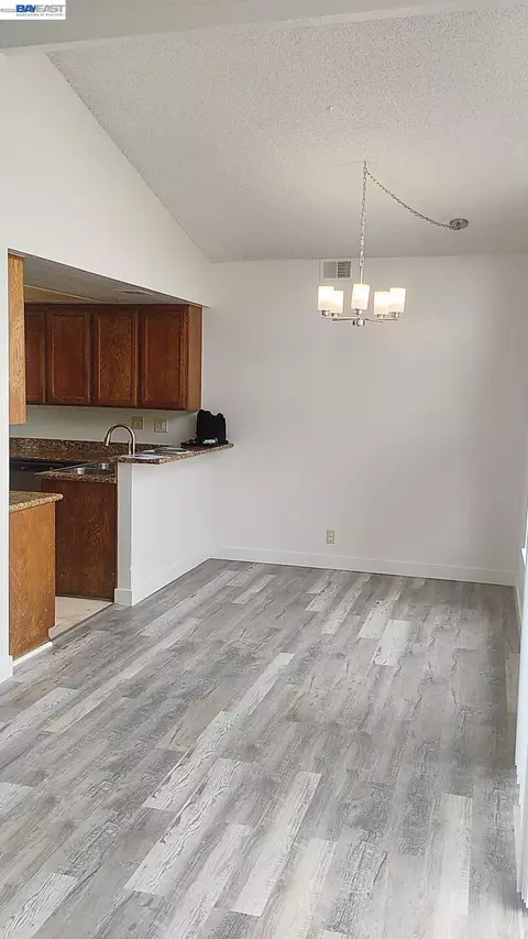 Dining - 4266 Warbler Loop, Fremont, CA 94555 photo 1 of 1