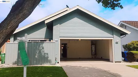 4266 Warbler Loop, Fremont, CA 94555 photo 1