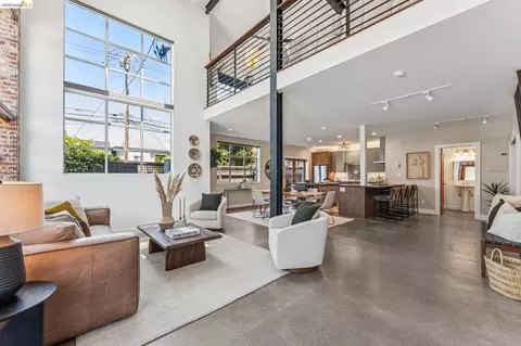 829 21st St #1, Oakland, CA 94607
