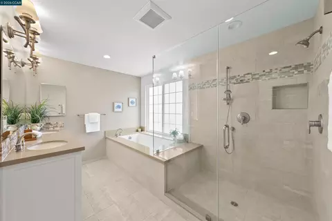 Bath - 4844 Merganser Ct, Pleasanton, CA 94566 photo 1 of 4