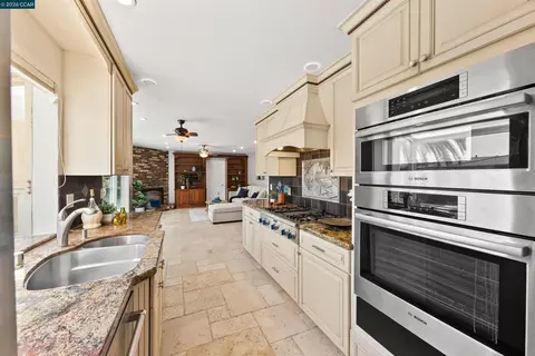 Kitchen - 4844 Merganser Ct, Pleasanton, CA 94566 photo 1 of 5