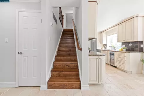 Entry Way - 4844 Merganser Ct, Pleasanton, CA 94566 photo 4 of 7