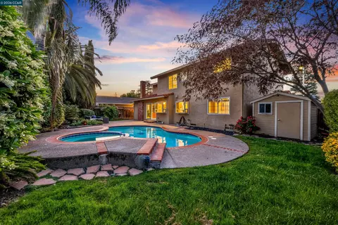 Exterior - 4844 Merganser Ct, Pleasanton, CA 94566 photo 7 of 12