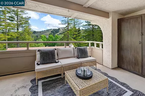 1129 Avenida Sevilla #4C, Walnut Creek, CA 94595