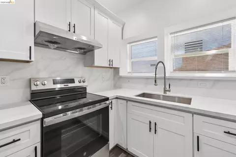 Kitchen - 2149 167th Ave, San Leandro, CA 94578 photo 1 of 3