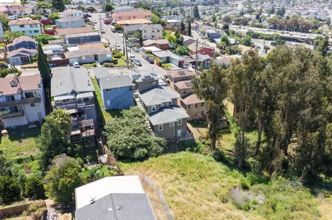 View/Area - 2149 167th Ave, San Leandro, CA 94578 photo 10 of 13