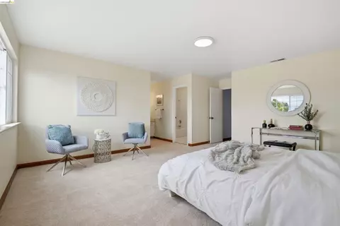 Bedroom - 587 Birkdale Dr, Vallejo, CA 94591 photo 7 of 7