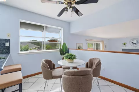 Dining - 587 Birkdale Dr, Vallejo, CA 94591 photo 1 of 4