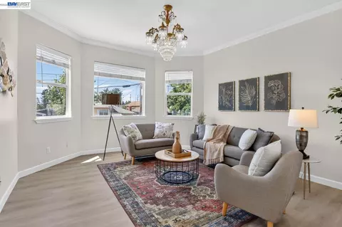 Living - 1328 E 25th St, Oakland, CA 94606 photo 2 of 6