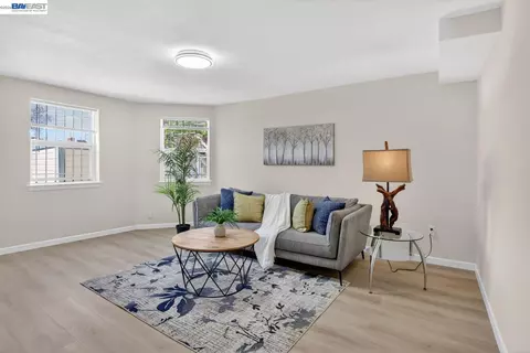 Living - 1328 E 25th St, Oakland, CA 94606 photo 4 of 6