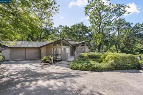 130 Montair Dr, Danville, CA 94526