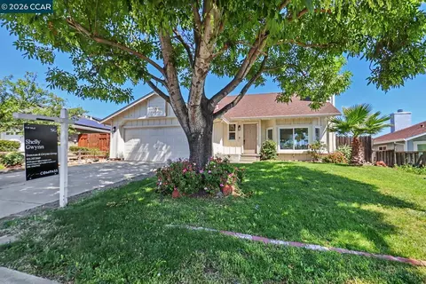 1940 Gateway Dr, Oakley, CA 94561 photo 1