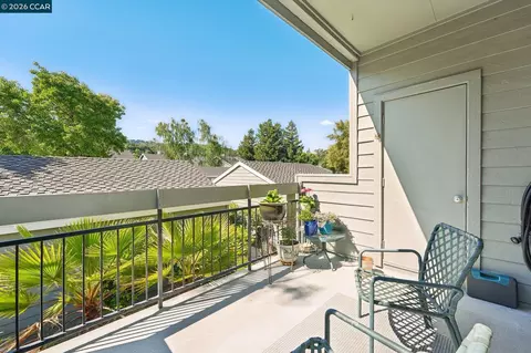 Exterior - 8035 Mountain View Dr #C, Pleasanton, CA 94588 photo 2 of 10