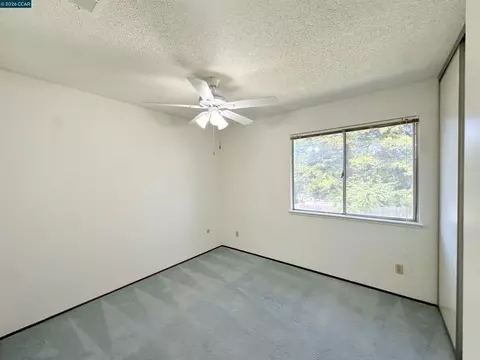 Bedroom - 4864 Shadowfalls Dr, Martinez, CA 94553 photo 1 of 3
