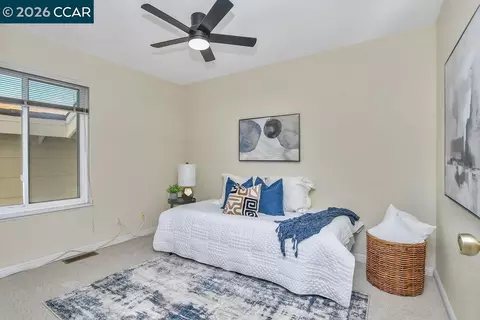 Bedroom - 2143 Range Pl, Martinez, CA 94553 photo 5 of 6