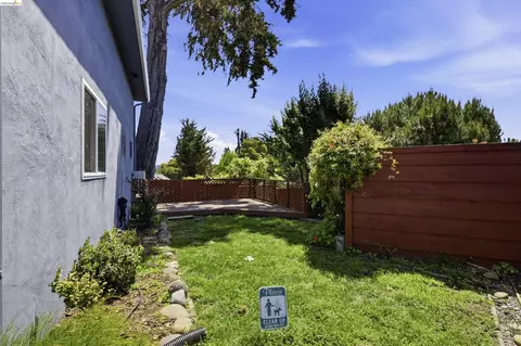 Exterior - 7555 Sunset Way #6, Aptos, CA 95003 photo 4 of 11