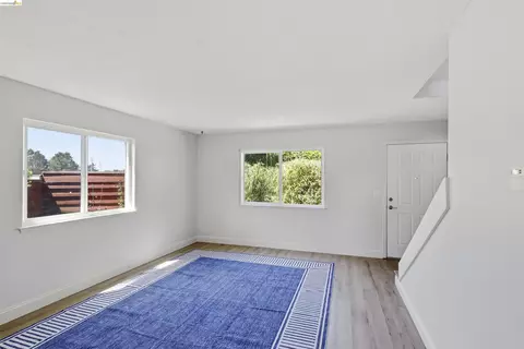 Living - 7555 Sunset Way #6, Aptos, CA 95003 photo 3 of 3