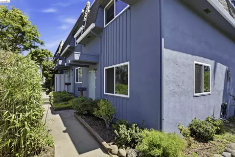 Exterior - 7555 Sunset Way #6, Aptos, CA 95003 photo 2 of 11