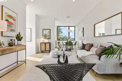 4035 Park Blvd, Oakland, CA 94602