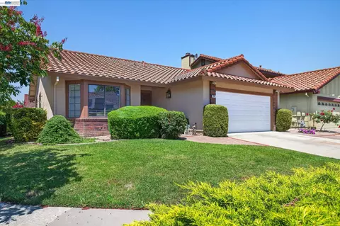 2881 Harrisburg Ave, Fremont, CA 94536