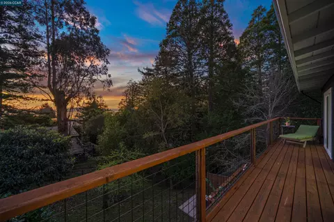 230 Fairlawn Dr, Berkeley, CA 94708 photo 1